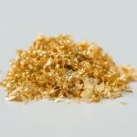 金粉の価格相場は純金の含有量次第！食用金粉は売れるのか？